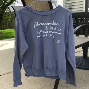 Abercrombie & Fitch Crewneck
